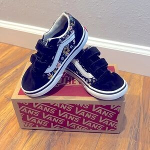 Vans Toddler Old Skool Fun Floral and Black Velcro Sneakers US 8